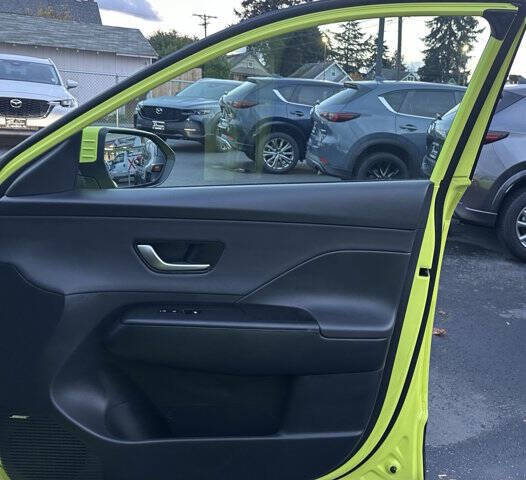 2024 Hyundai Kona Limited