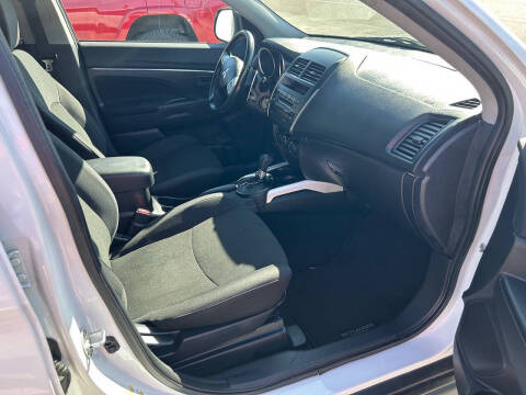 2013 Mitsubishi Outlander Sport ES