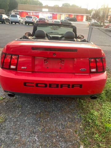 2003 Ford Mustang SVT Cobra 10th Anniversary