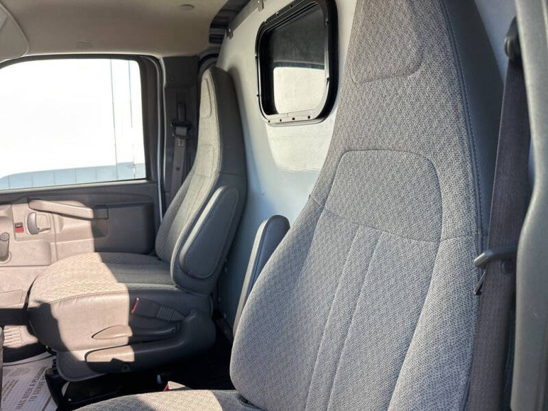 2020 Chevrolet Express 2500