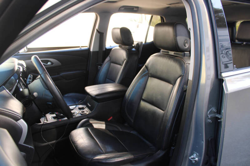 2018 Chevrolet Traverse LT Leather