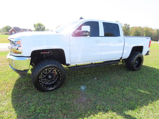 2017 Chevrolet Silverado 1500 for sale at Modern Automotive Group LLC in Lafayette, TN