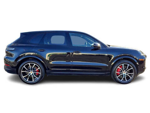 2024 Porsche Cayenne S