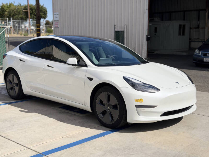 2022 Tesla Model 3 Long Range