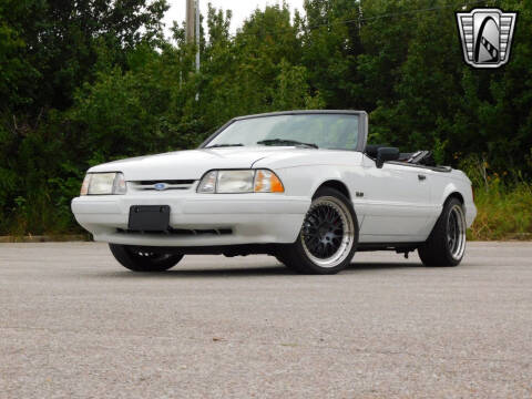 1990 Ford Mustang