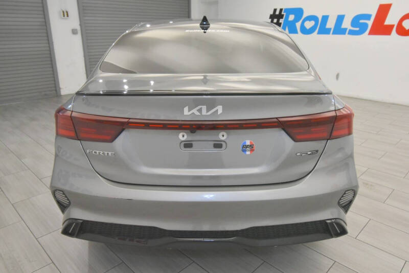 2022 Kia Forte GT Line