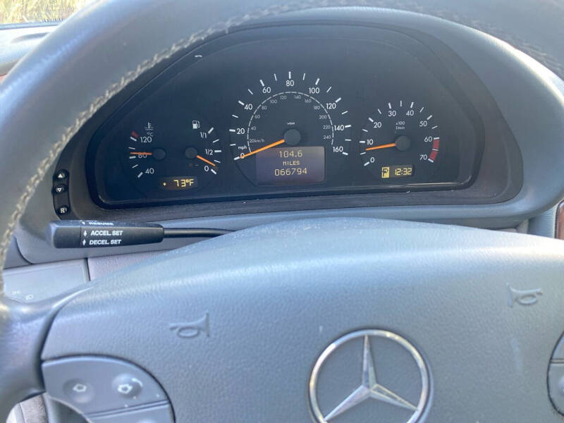 2001 Mercedes-Benz CLK CLK 320