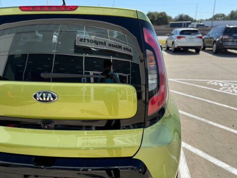 2016 Kia Soul +