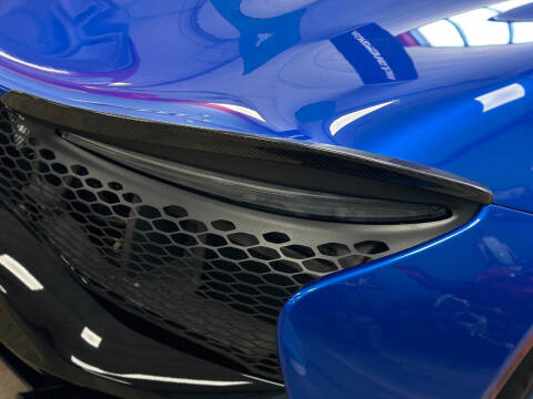 2023 McLaren Artura