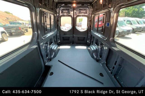 2025 Mercedes-Benz Sprinter