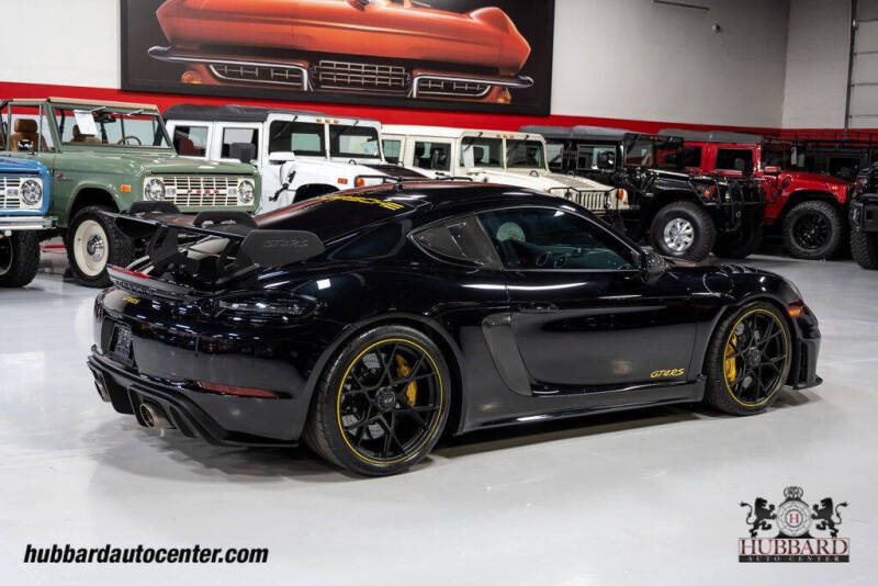 2023 Porsche 718 Cayman GT4 RS