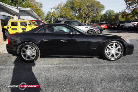2005 Cadillac XLR