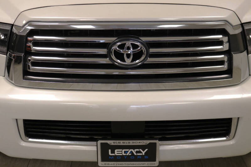 2020 Toyota Sequoia Platinum