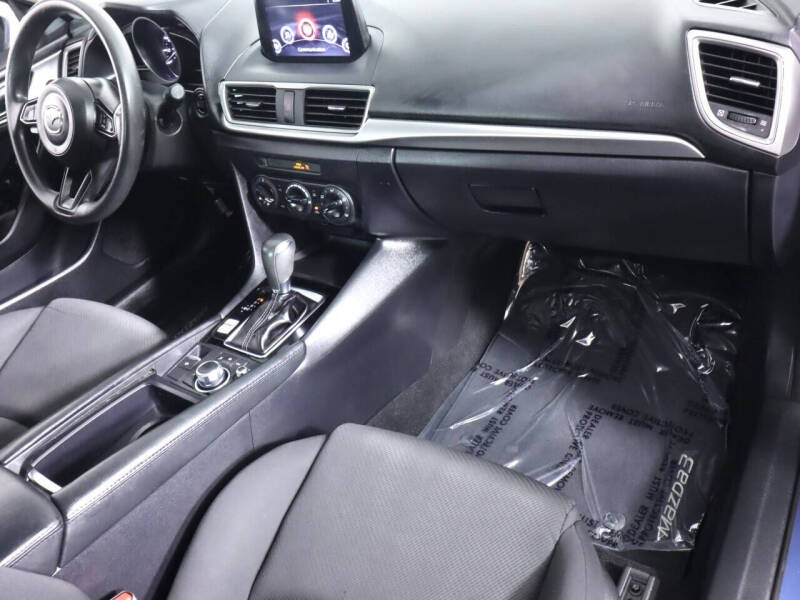2018 Mazda MAZDA3