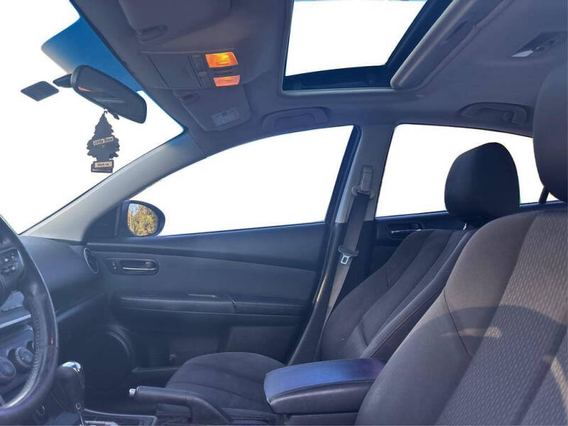 2013 Mazda MAZDA6 i Touring Plus