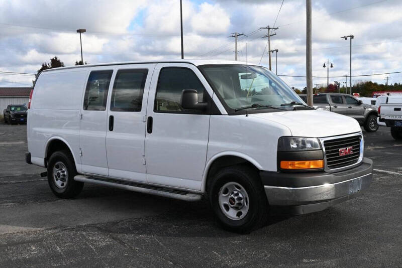 2017 GMC Savana 2500