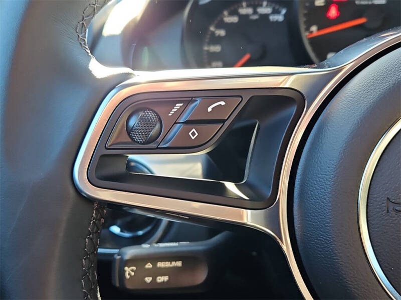 2025 Porsche 718 Boxster