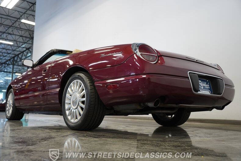 2004 Ford Thunderbird Deluxe