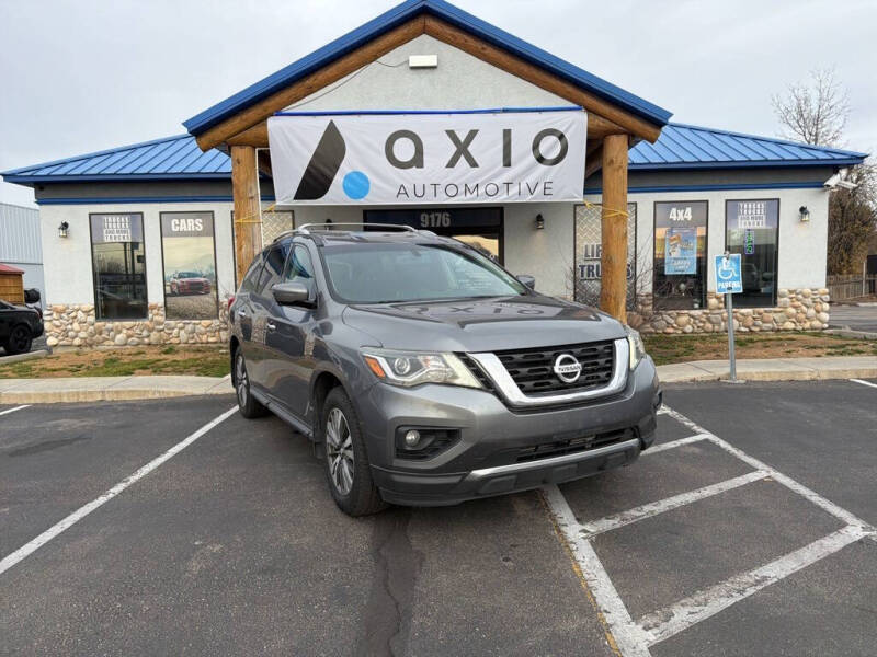 2017 Nissan Pathfinder SL