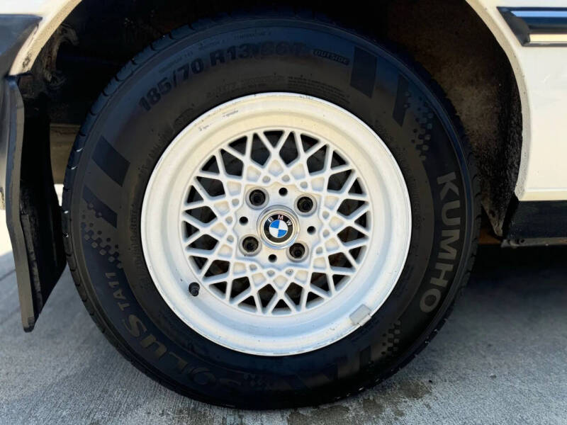 1983 BMW 3 Series 320i