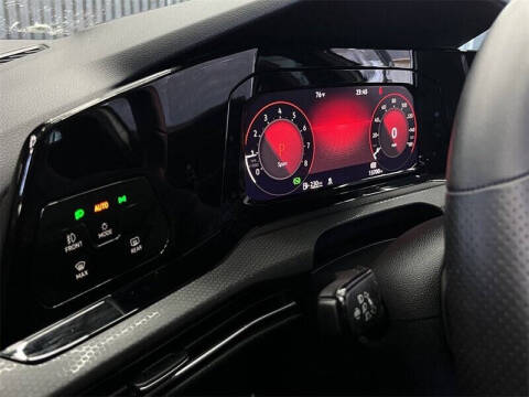 2024 Volkswagen Golf GTI Autobahn