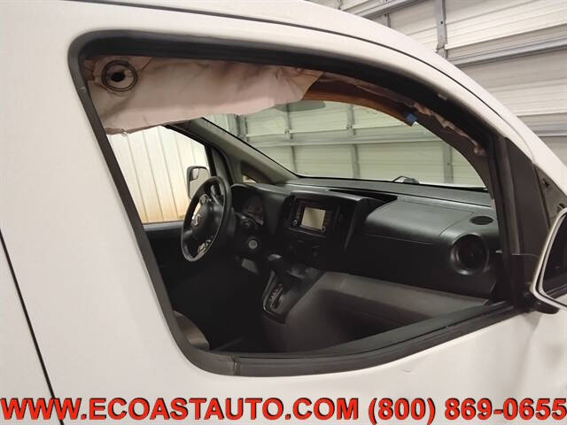 2017 Nissan NV200 SV