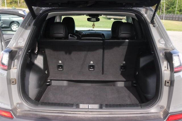 2023 Jeep Cherokee Altitude Lux