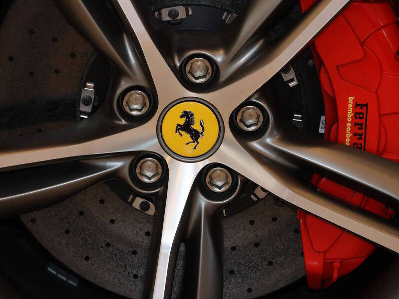 2023 Ferrari 296 GTS