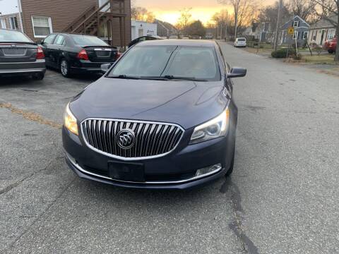 2015 Buick LaCrosse for sale at Reliable Motors in Seekonk MA