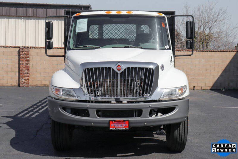 2019 International DuraStar 4300
