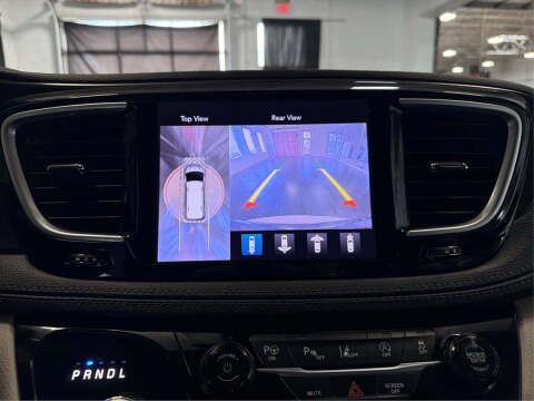 2020 Chrysler Pacifica Limited