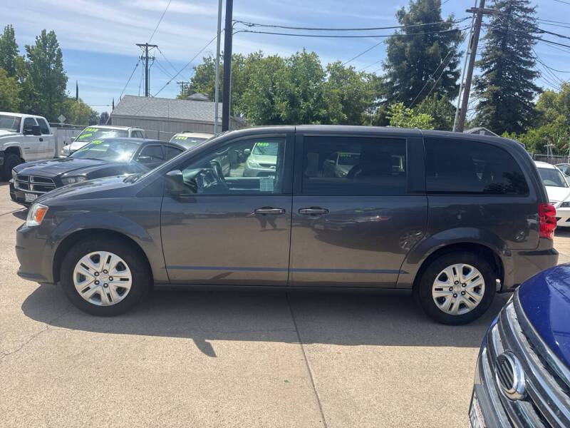 2018 Dodge Grand Caravan SE
