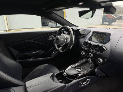 2020 Aston Martin Vantage