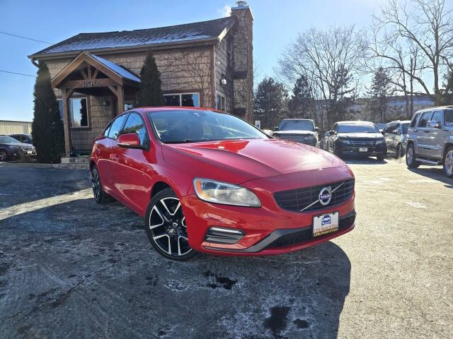 2018 Volvo S60 for sale at Little House of Cars in Crystal Lake IL