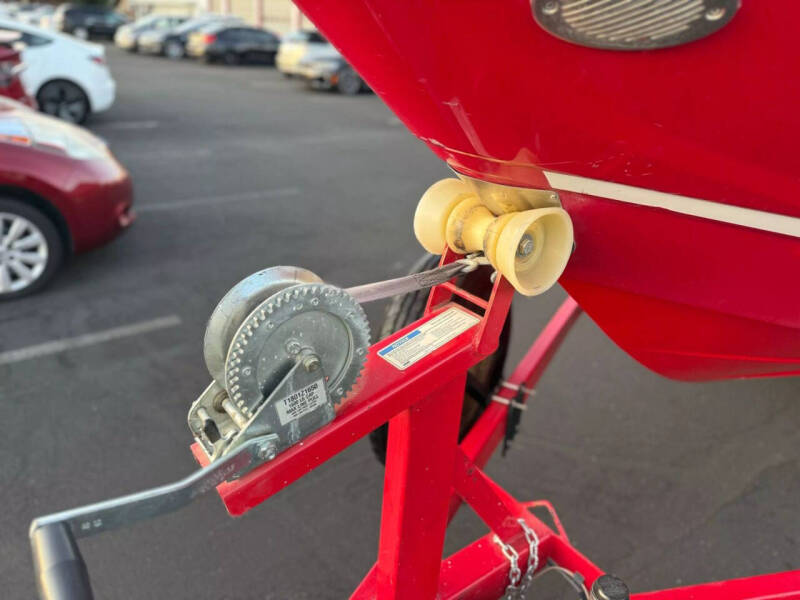 2013 Four Winns 200H