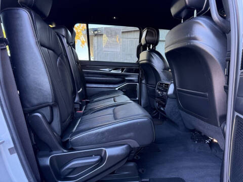 2022 Jeep Wagoneer Series II