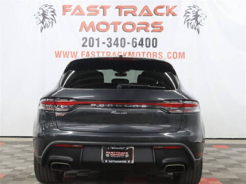 2022 Porsche Macan