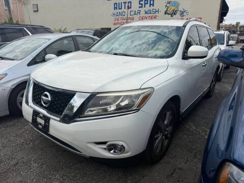 2014 Nissan Pathfinder Platinum
