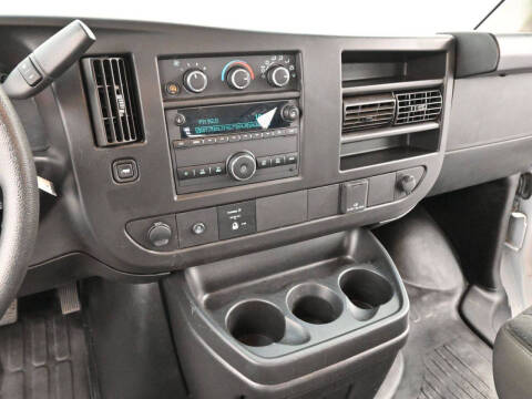 2022 Chevrolet Express 2500