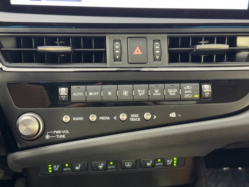 2024 Lexus ES 350 Ultra Luxury