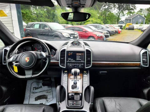 2012 Porsche Cayenne Tiptronic