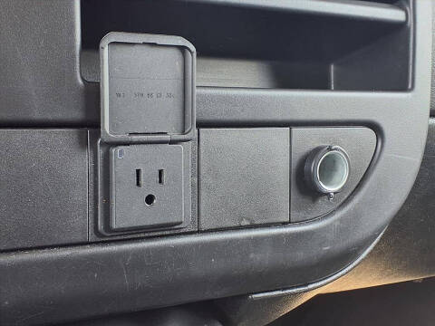 2023 GMC Savana 2500