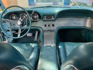 1963 Ford Thunderbird