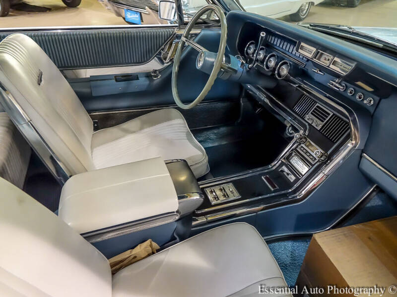 1965 Ford Thunderbird