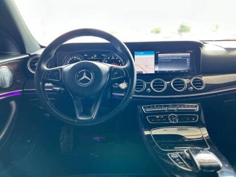 2017 Mercedes-Benz E-Class E 300 4MATIC