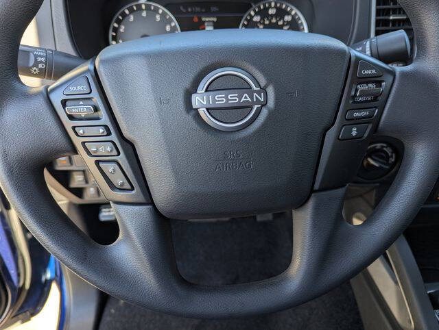 2022 Nissan Frontier SV