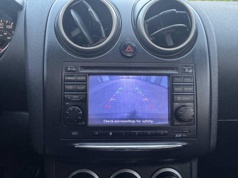 2011 Nissan Rogue SV