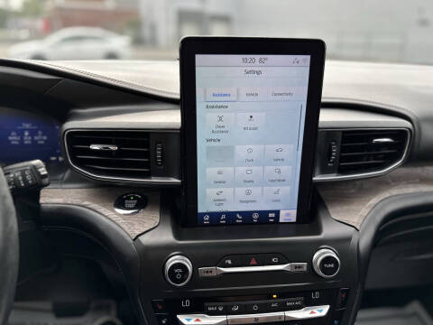 2020 Ford Explorer Platinum