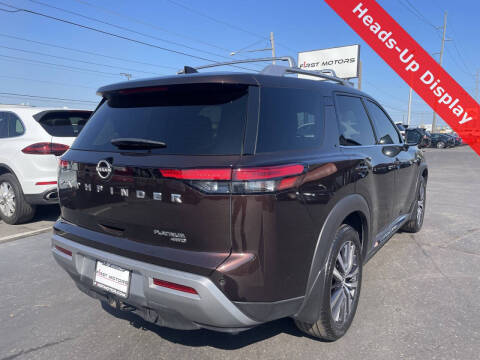 2022 Nissan Pathfinder Platinum