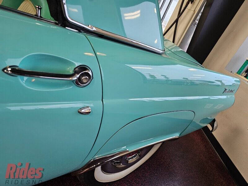 1955 Ford Thunderbird